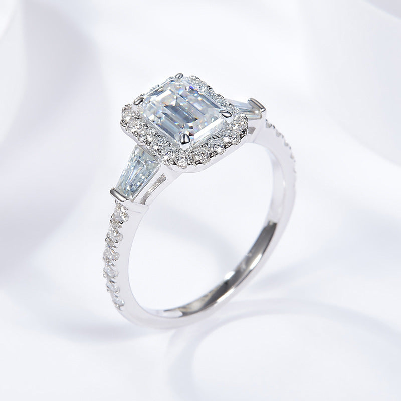 925 Sterling Silber D-Farbe Smaragdschliff Moissanit Ring