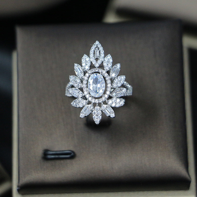 Vierteiliges Brautschmuckset aus saudischem Zirkonia im Nahen Osten
