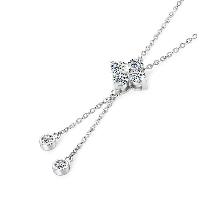 Women's Minority Simple Clover Tassel Pendant Necklace