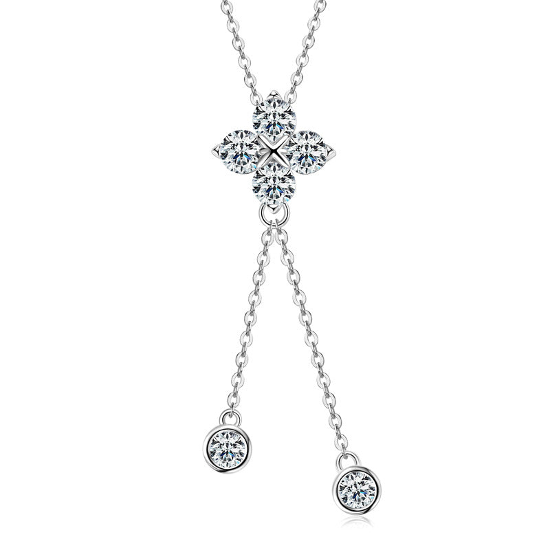 Women's Minority Simple Clover Tassel Pendant Necklace