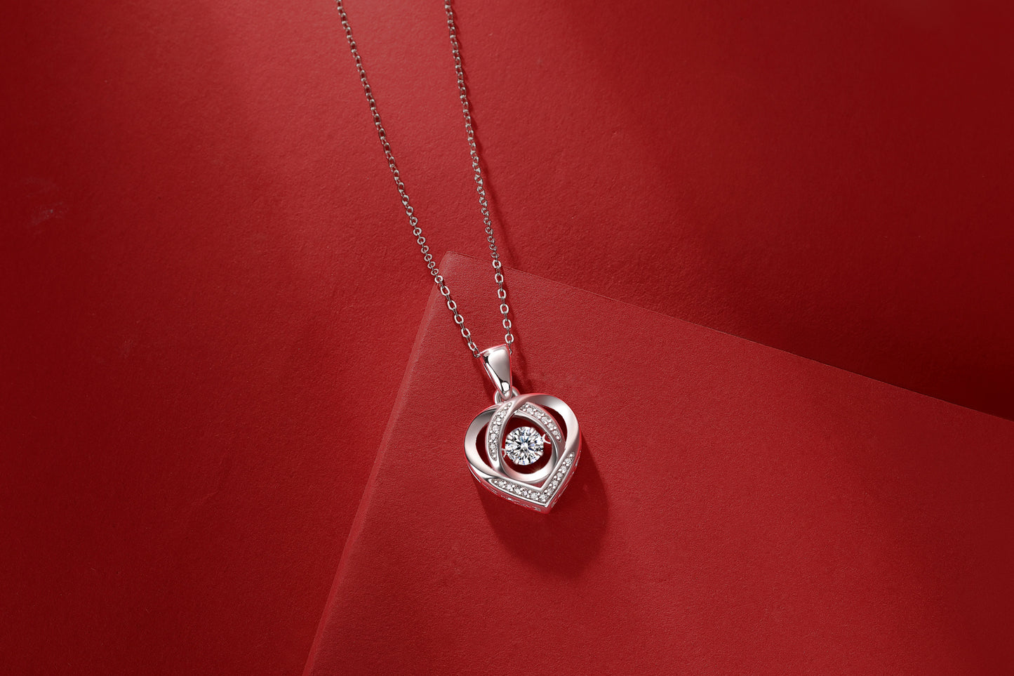 Herz, um Ihre luxuriöse Mode Diamant-Anhänger Halskette Set mit Mosan Diamant Silber Ornamente haben