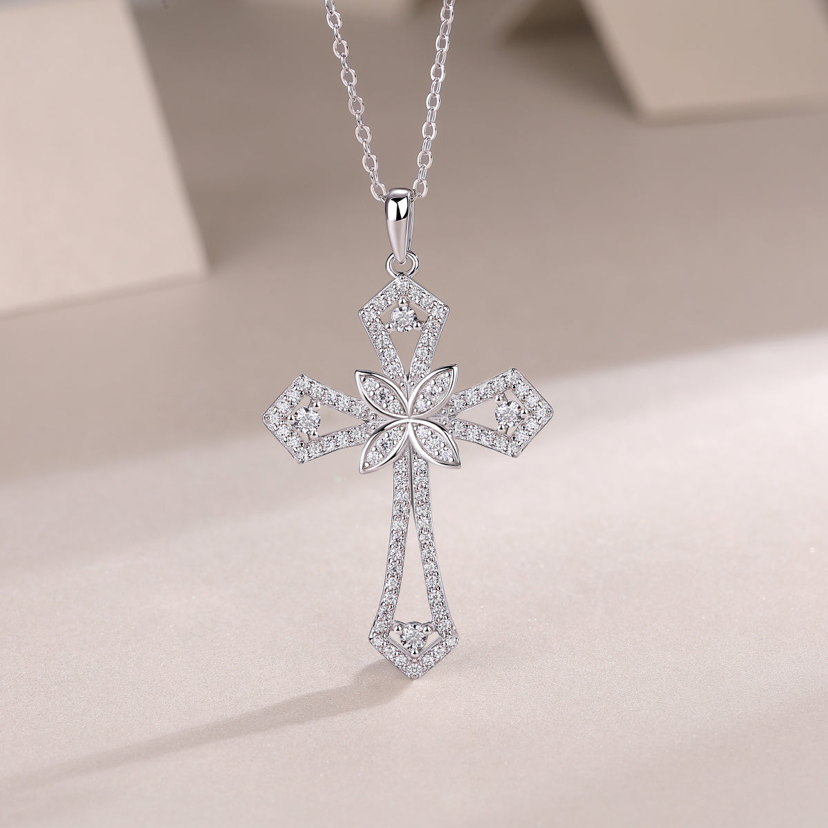 Backup Force Luxus-Halsketten-Set mit Diamantanhänger und Mosan-Diamanten in Silber