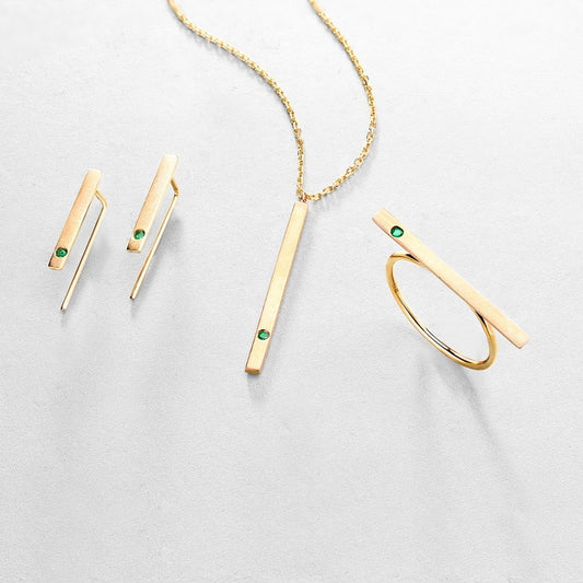 Natürlicher Smaragd 14K Gold Minimalistische Streifen Dünne Ohrringe
