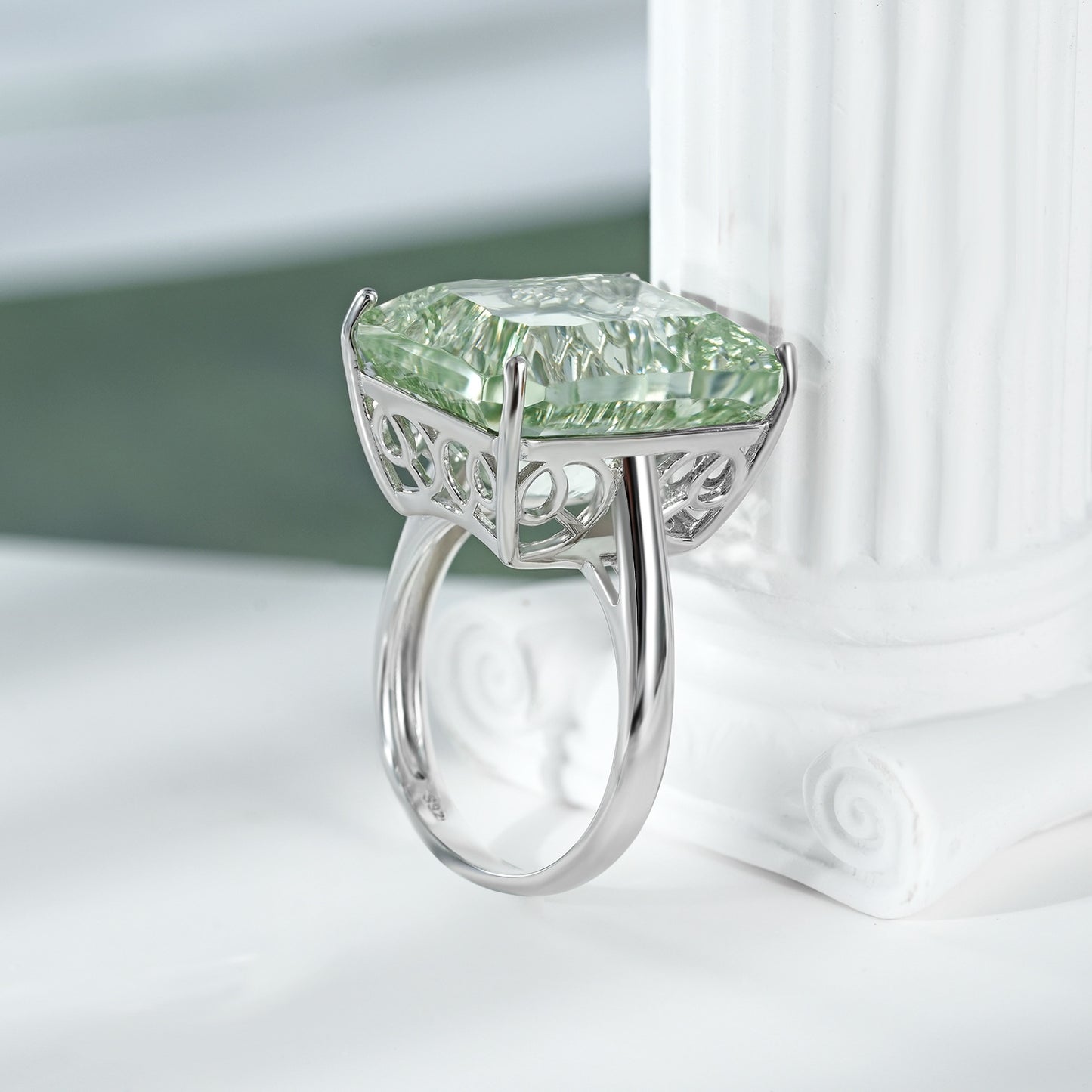 Dan Shaped Natürliche Grüne Amethyst Ring S925 Sterling Silber Farbe