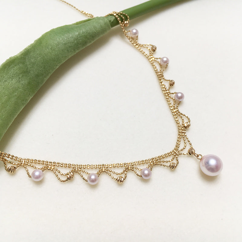 Collar de perlas de encaje Aurora de oro japonés de 18 quilates